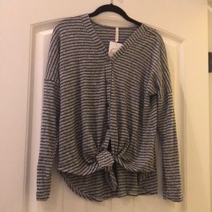 NWT. Front tie long sleeve shirt